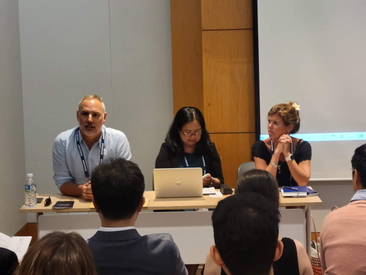 Speakers:
Prof. Asaf Siniver | Co-Editor-in-Chief of International Affairs
Dr. Rosalie Hall | Editor of International Studies Perspectives
Dr. Annika Hinze | Editor of the International Political Science Review
Dr. Caterina Froio | Editor in Chief of the European Journal of Political Research and editor of the Routledge series Extremism & Democracy