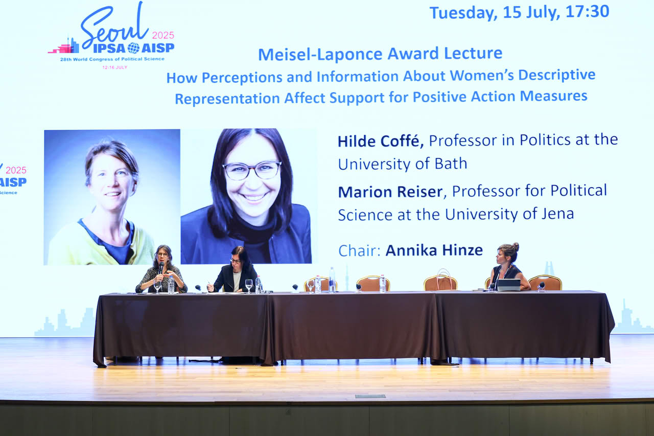 Photo (left to right): Hilde Coffé, Marion Reiser and Annika Hinze. 