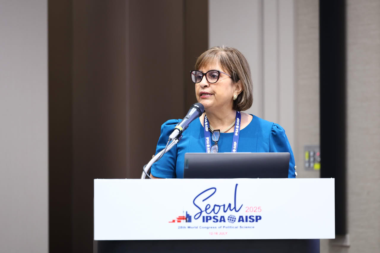 WC2025 Program Co-Chair Irasema Coronado.