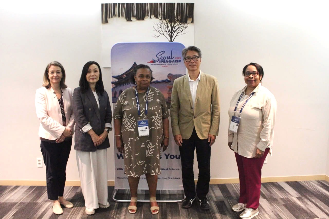 Photo (left to right): IPSA Executive Director Kim Fontaine-Skronski, IPSA President Yuko Kasuya, IPSA Past President Dianne Pinderhughes, APSA President Taeku Lee, and APSA Executive Director Kimberly A. Mealy.